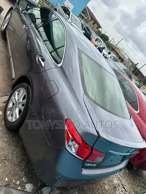 Lexus ES 2012 Gray