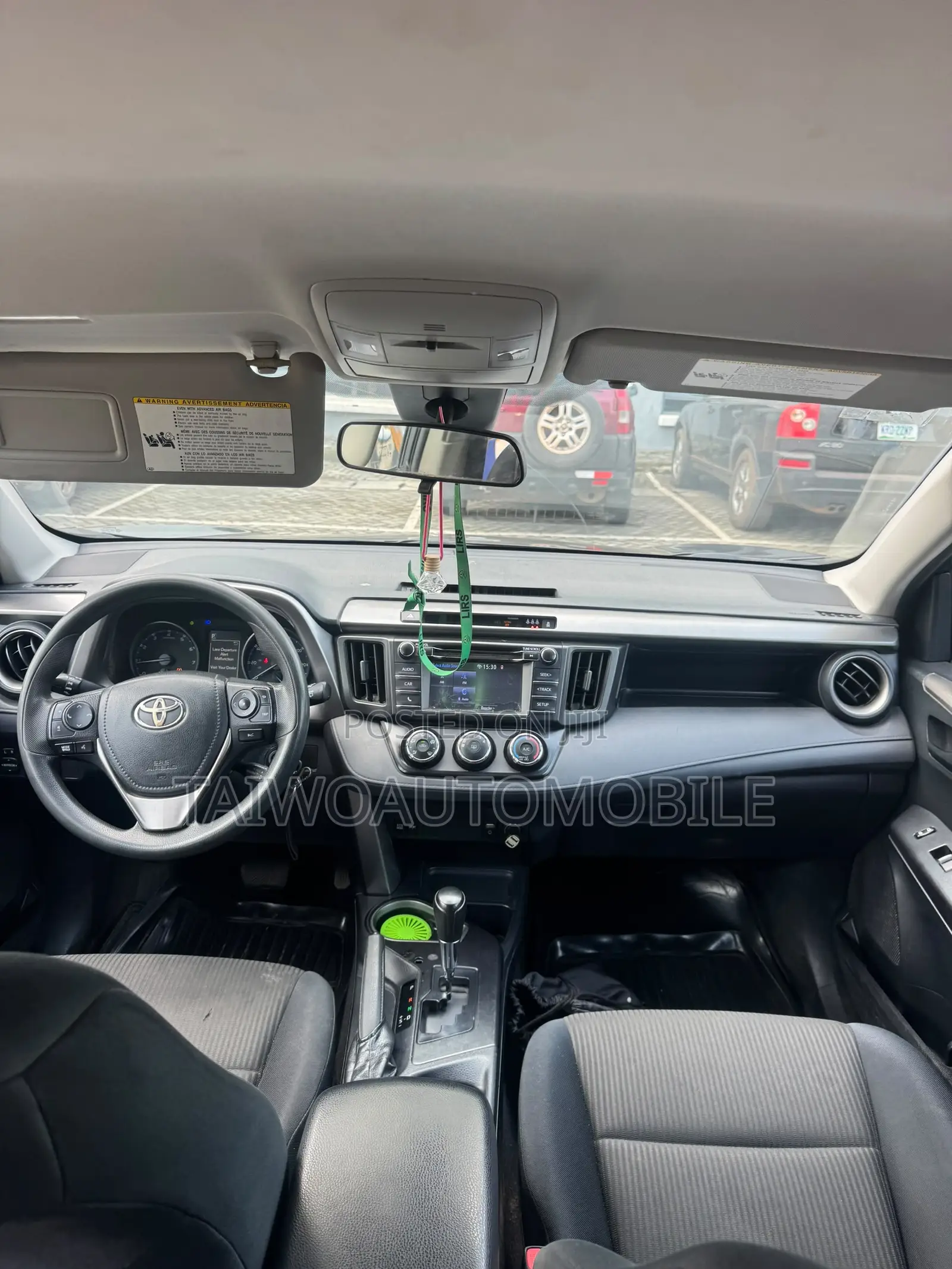 Toyota RAV4 2017 White