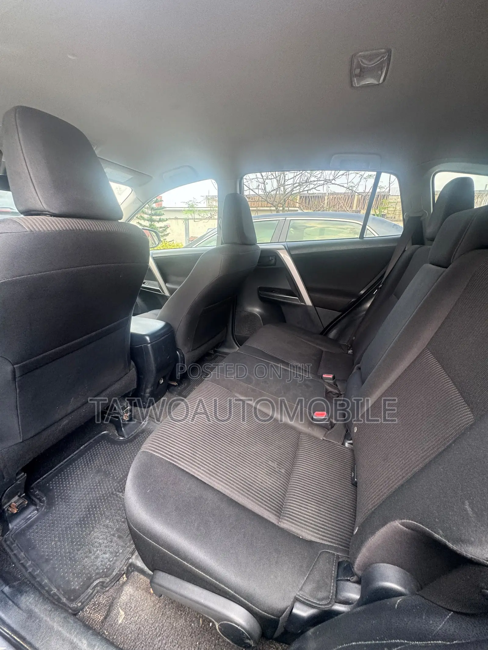 Toyota RAV4 2017 White