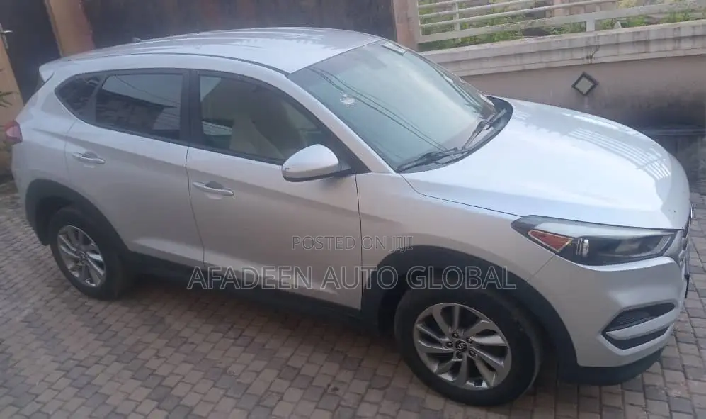 Hyundai Tucson 2018 Silver
