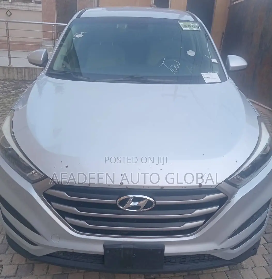 Hyundai Tucson 2018 Silver