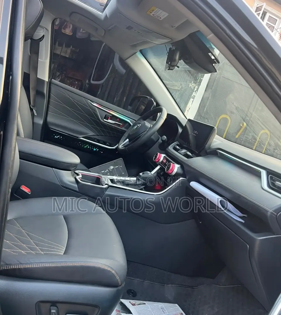 Toyota RAV4 2025 Black
