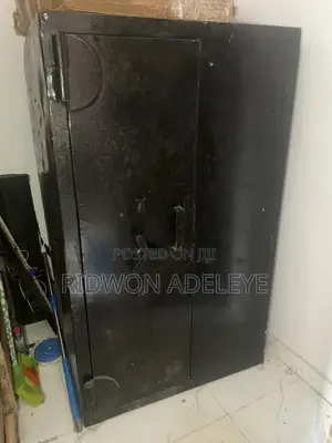 High-Security Double-Panel / Heavy Steel Vault Box or Safe.