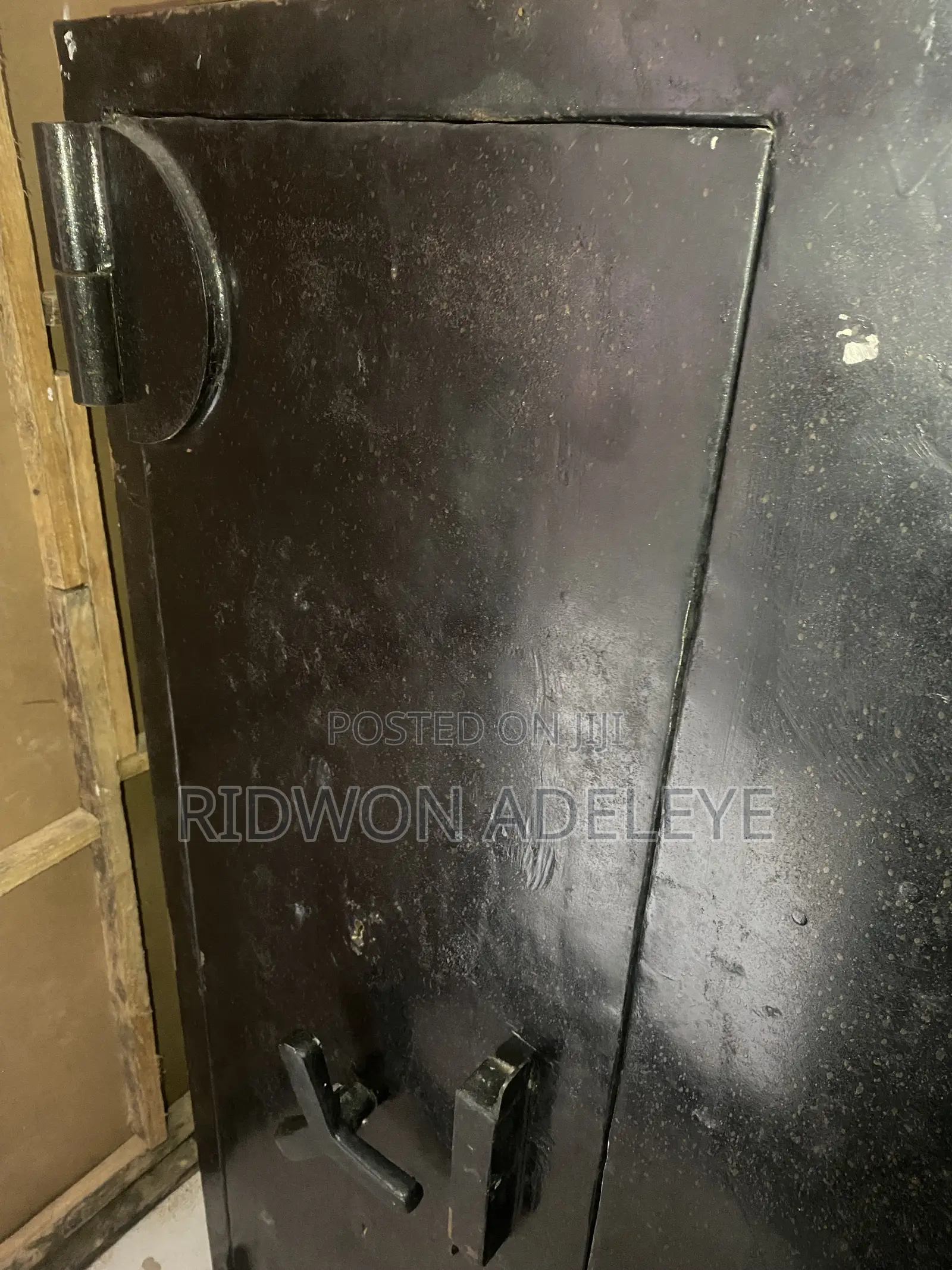 High-Security Double-Panel / Heavy Steel Vault Box or Safe.
