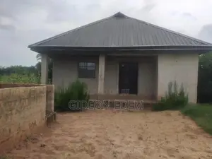 3bdrm Bungalow in Ewekoro for sale