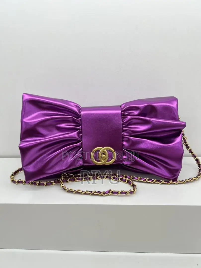 Chic Bow Mini Purse