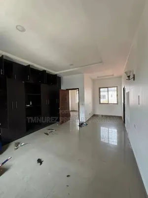 Mini Flat in Ikate for rent