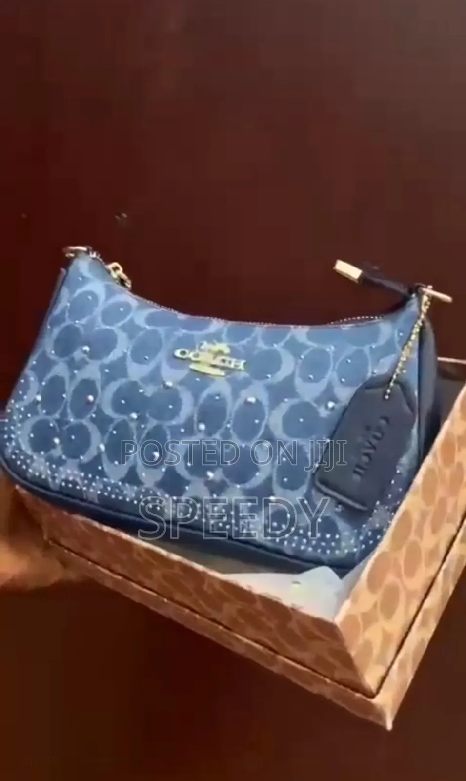 Classic Bags for Your Outfit
