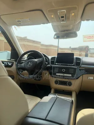 Mercedes-Benz GLE-Class 2018 White