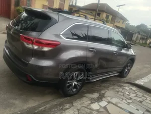 Toyota Highlander 2016 Gray