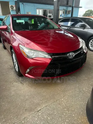 Toyota Camry SE w/Special Edition Pkg (2.5L 4cyl 6A) 2016 Maroon