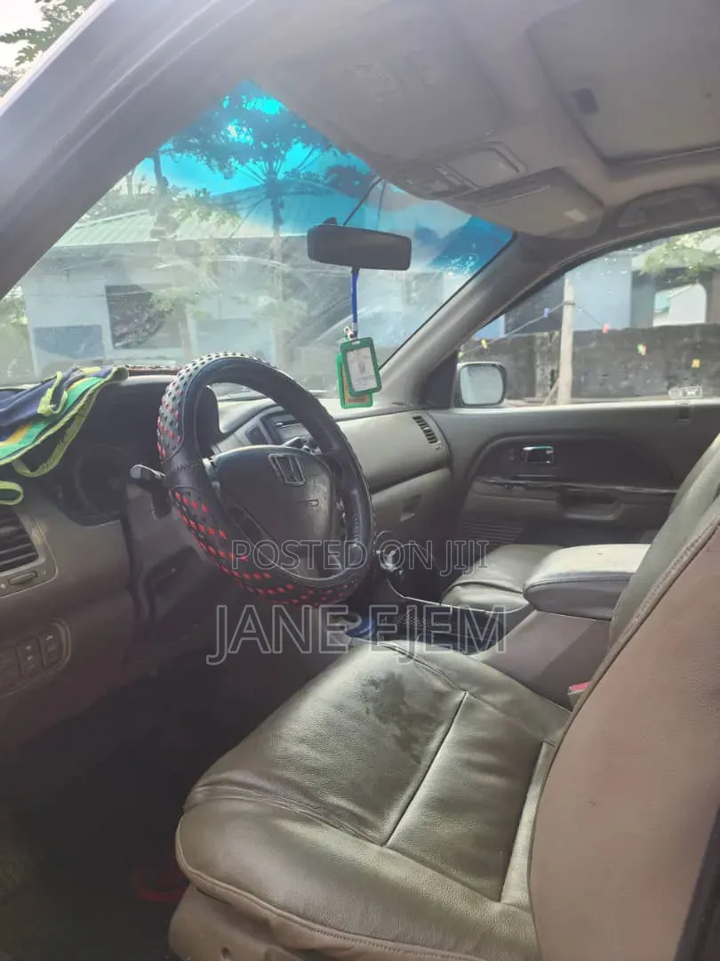 Honda Pilot 2006 Beige