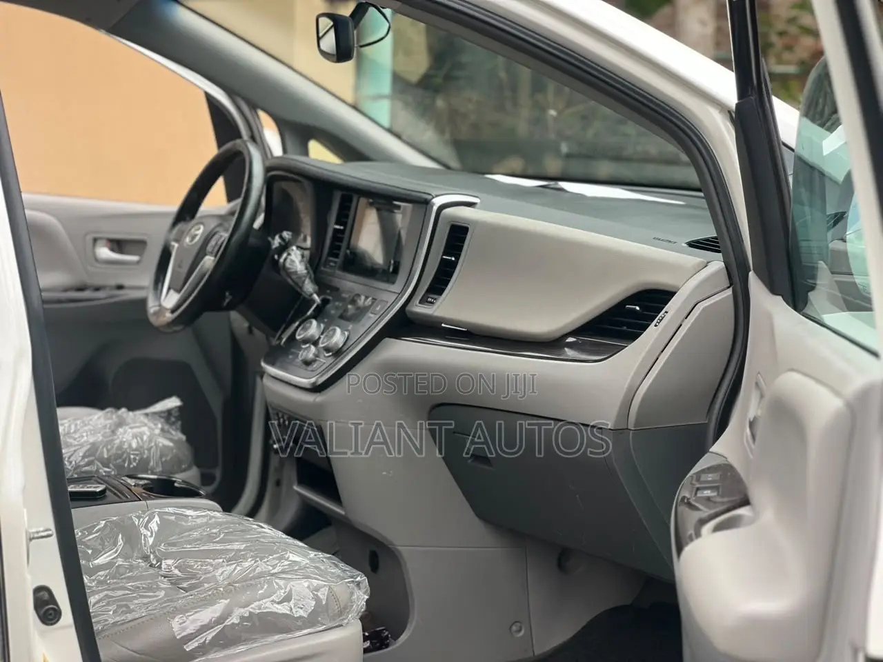 Toyota Sienna 2016 White