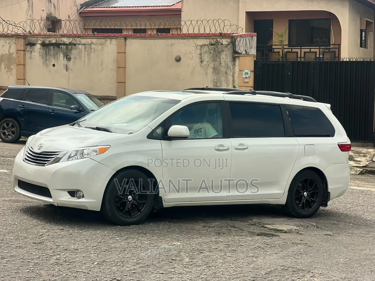 Toyota Sienna 2016 White