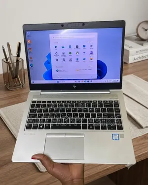 Laptop HP EliteBook 1040 G8 16GB Intel Core i5 SSD 256GB