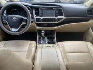 Toyota Highlander Limited 4dr SUV AWD (3.5L 6cyl 6A) 2015 Green