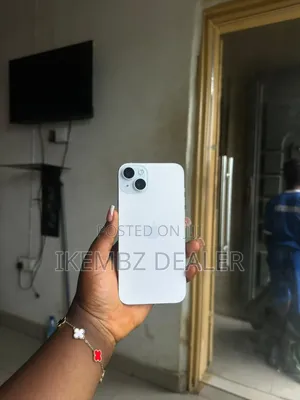Apple iPhone 15 Plus 128 GB Blue