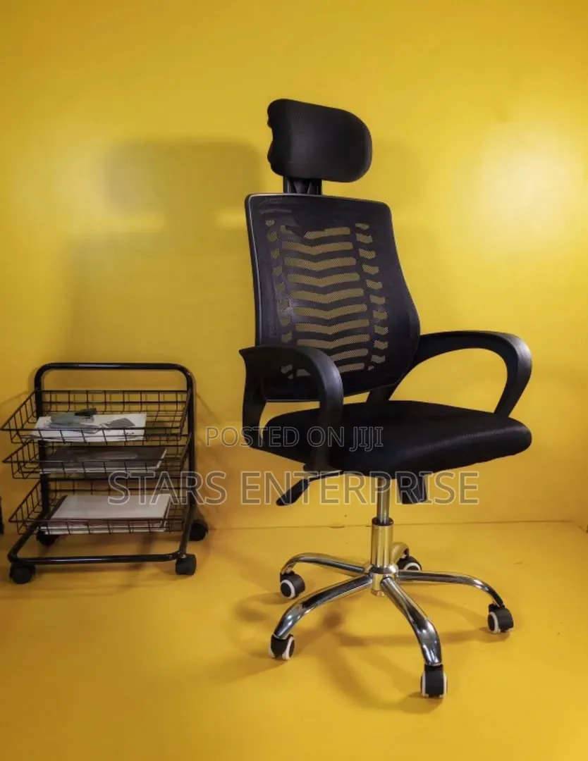 Swivel Office Chair With Headrest