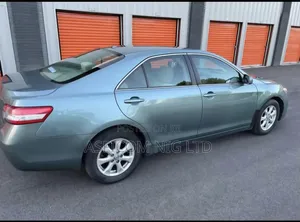 Toyota Camry 2011 Green