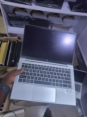 Laptop HP EliteBook 830 G7 8GB Intel Core i7 SSD 256GB