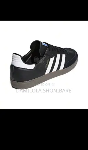 Adidas Sambas