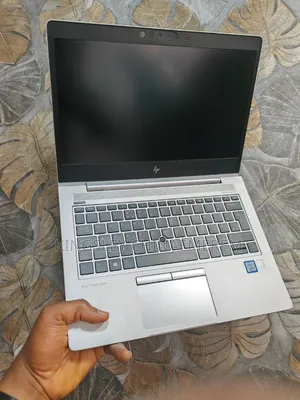 Laptop HP EliteBook 830 G6 8GB Intel Core i5 SSD 256GB