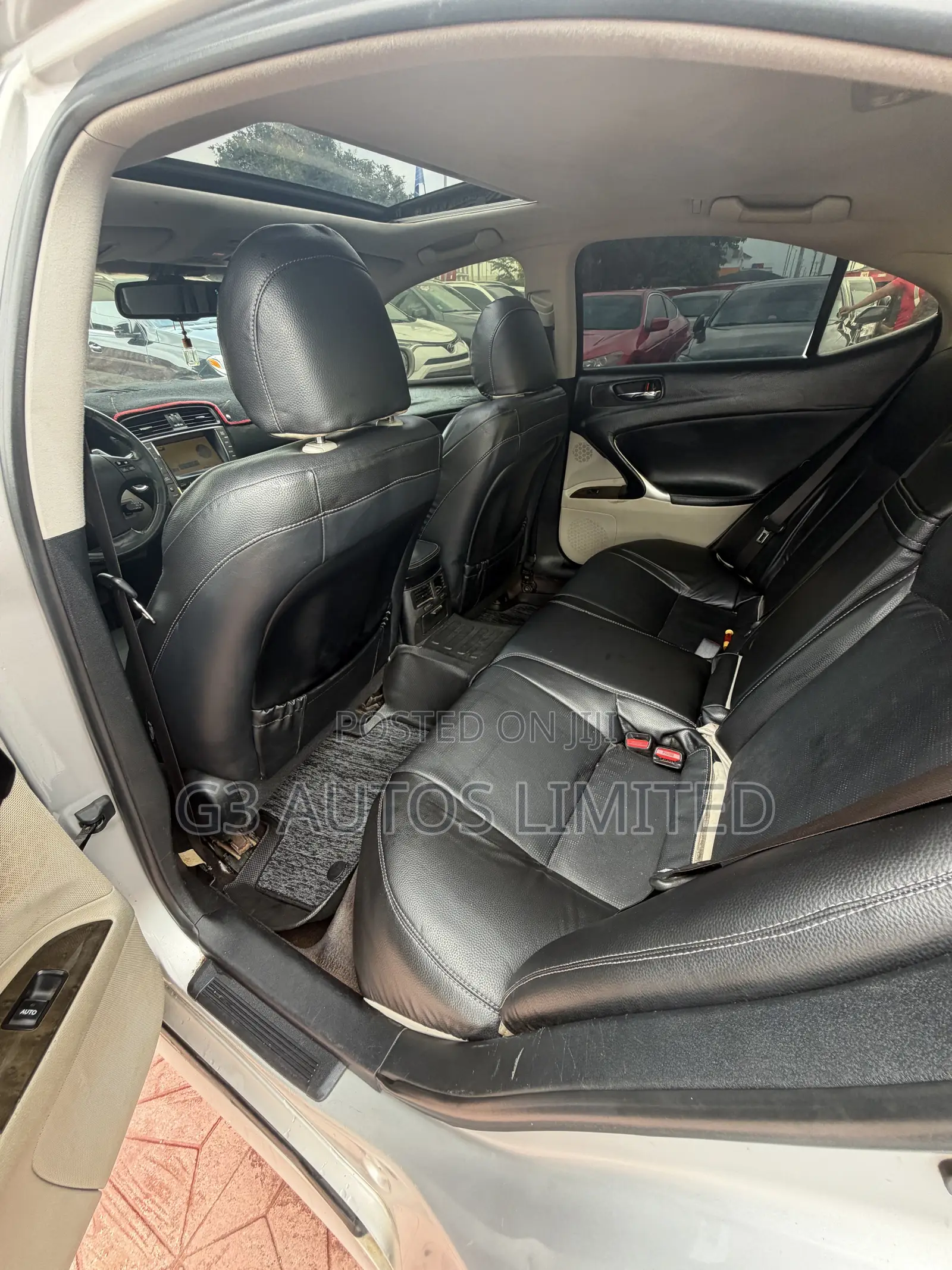 Lexus IS 250 Automatic 2010 Silver