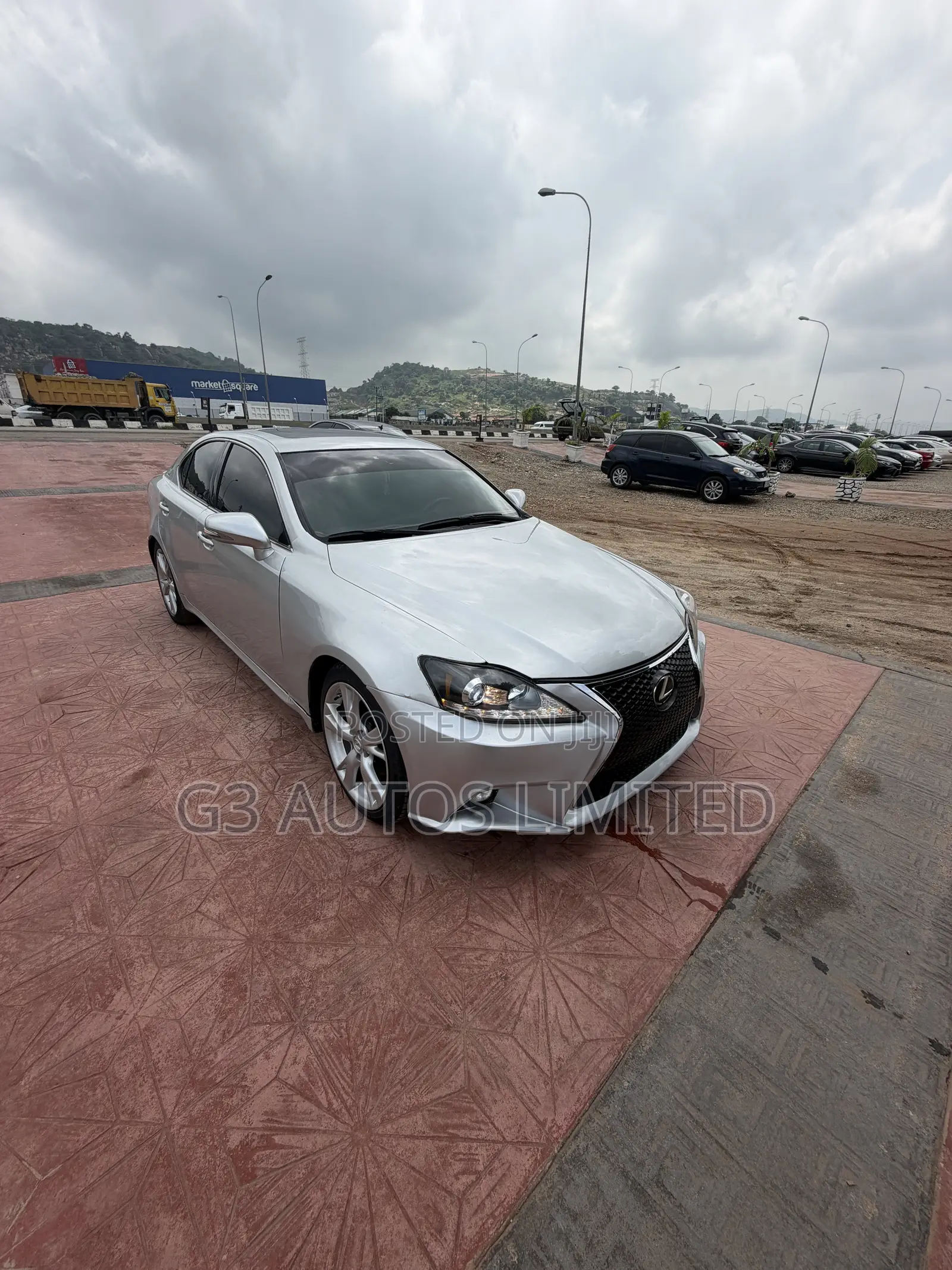 Lexus IS 250 Automatic 2010 Silver