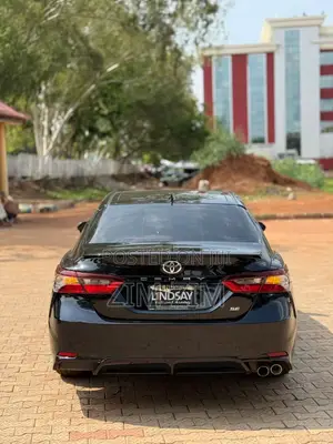 Toyota Camry SE 2023 Black
