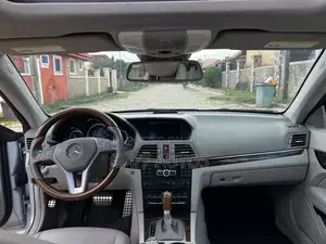 Mercedes-Benz E350 2013 Blue
