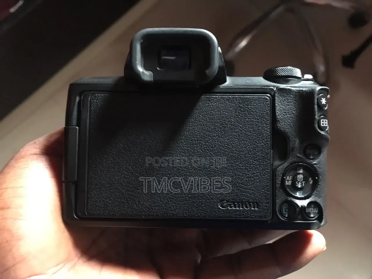 Canon Eos M50