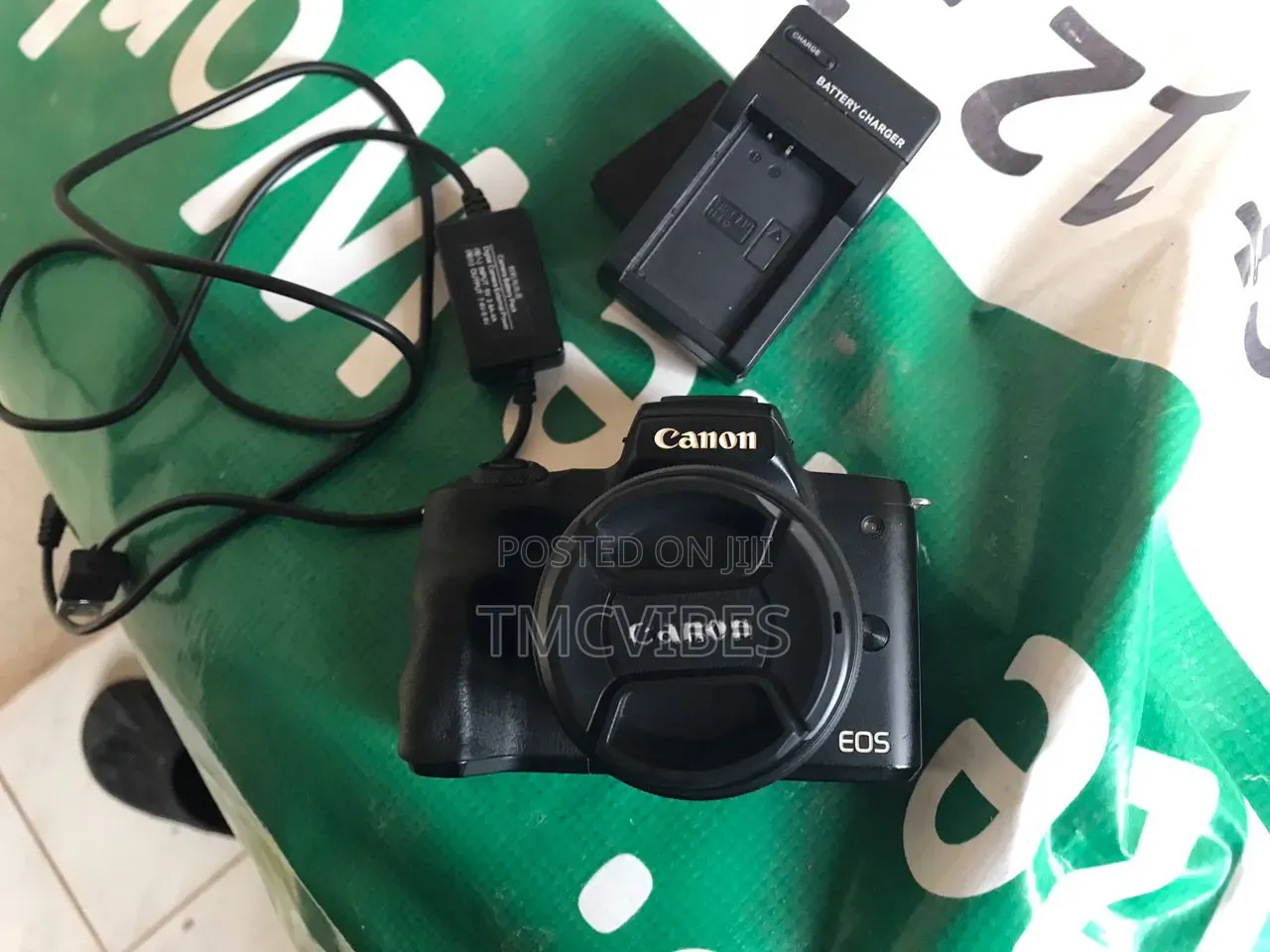 Canon Eos M50