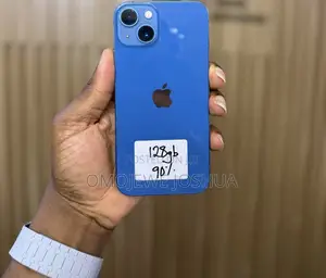 Apple iPhone 13 128 GB