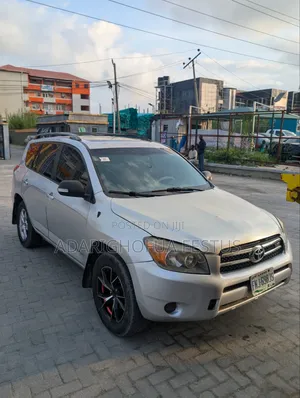 Toyota RAV4 2008 Silver