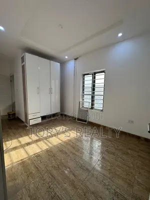 1bdrm Apartment in Lekki Expressway for rent