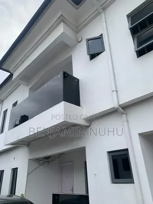 2bdrm Block of Flats in University View, Olokonla for rent