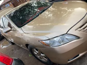 Toyota Camry 2008 Gold