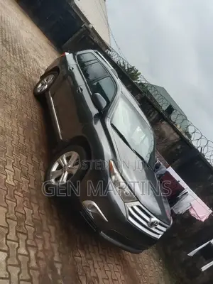 Toyota Highlander 2011 Gray