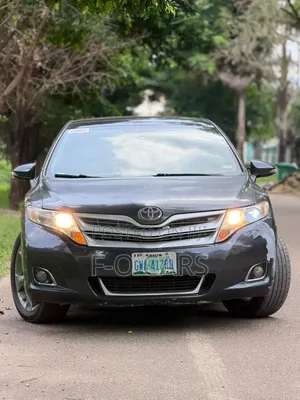 Toyota Venza 2010 Black