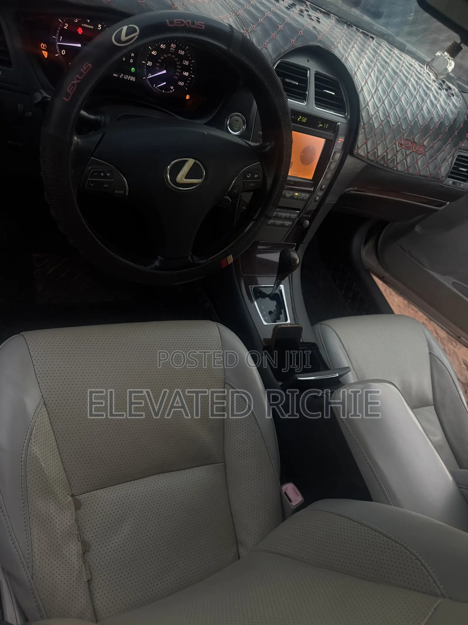 Lexus ES 350 2010 Silver
