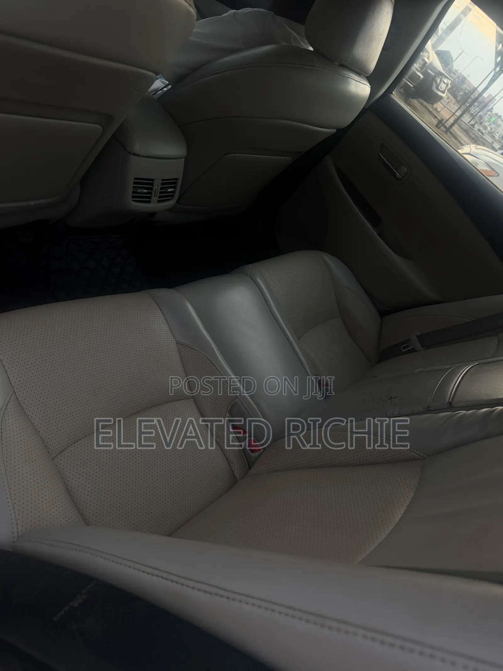 Lexus ES 350 2010 Silver
