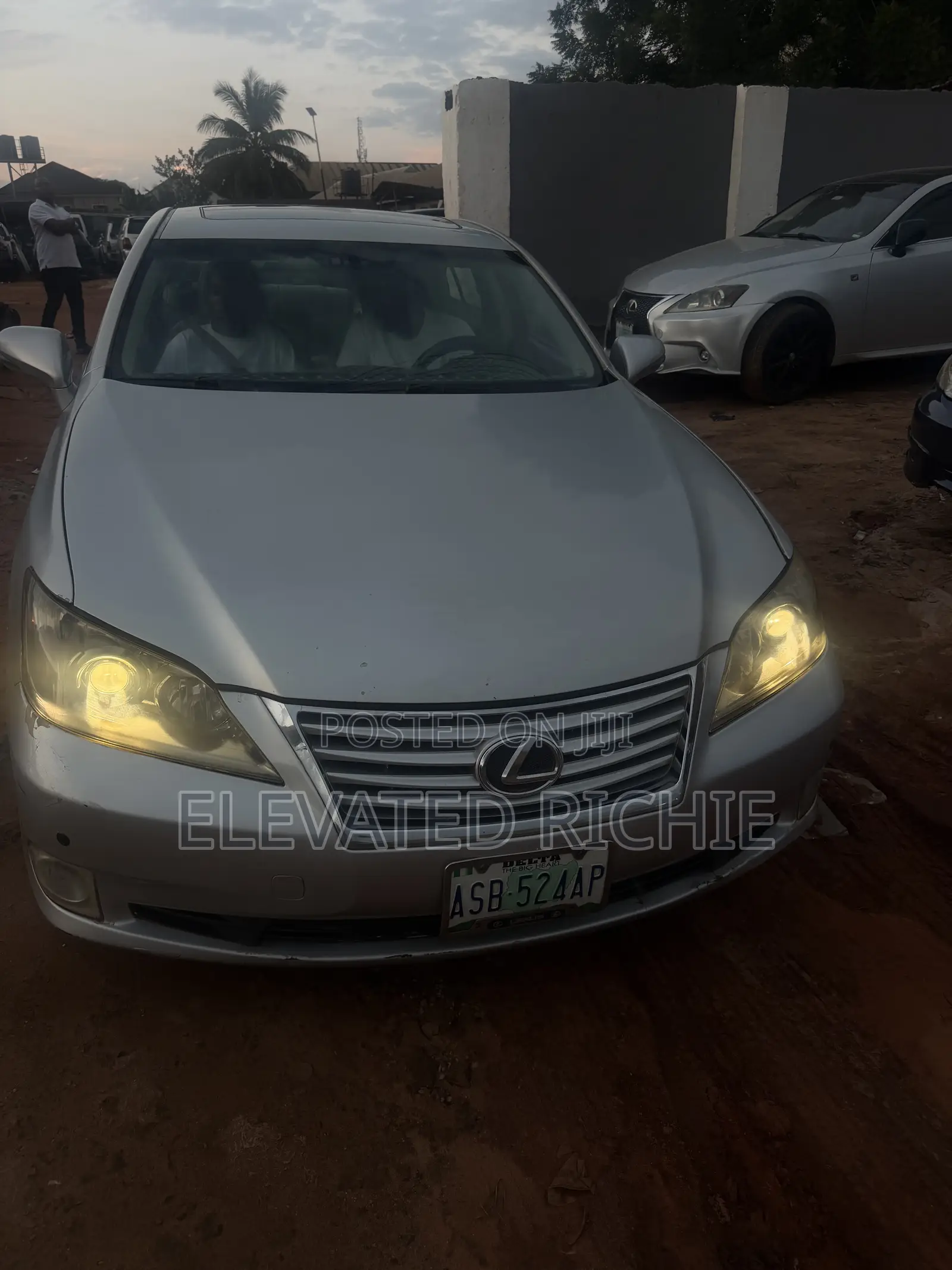 Lexus ES 350 2010 Silver