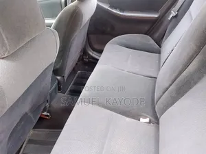 Toyota Corolla 2004 Silver