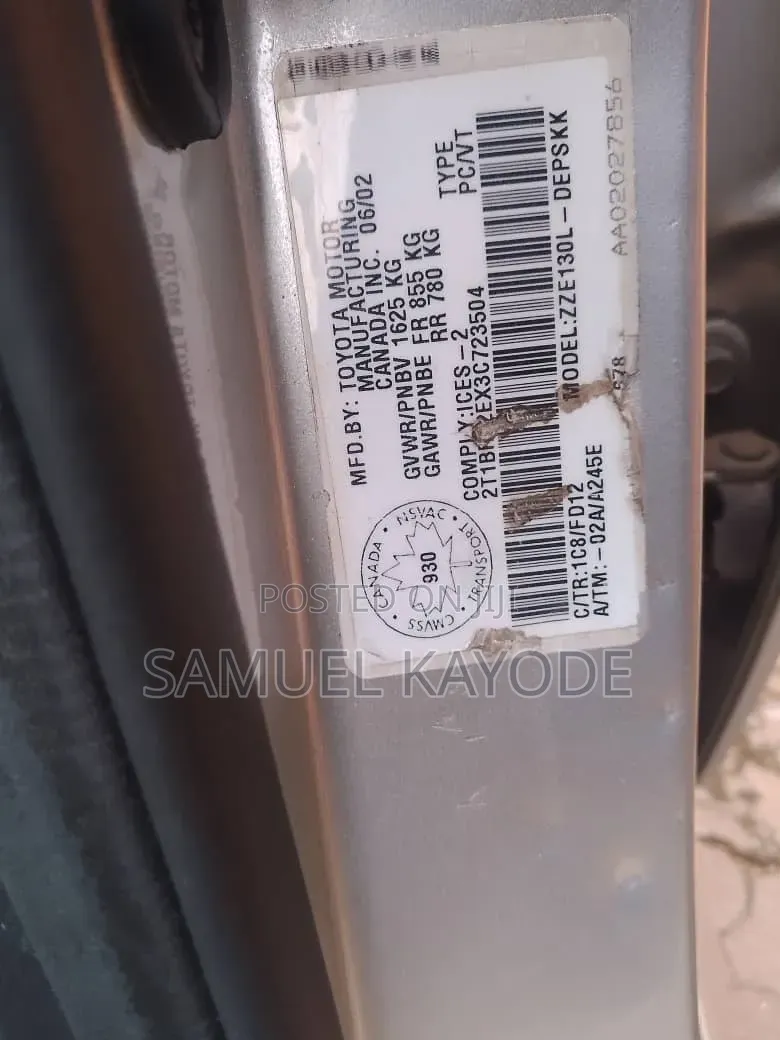 Toyota Corolla 2004 Silver