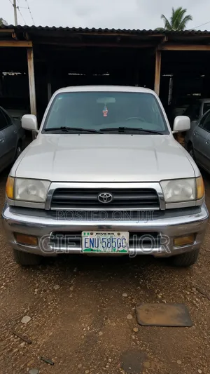 Toyota 4-Runner 2004 Silver