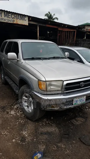 Toyota 4-Runner 2004 Silver