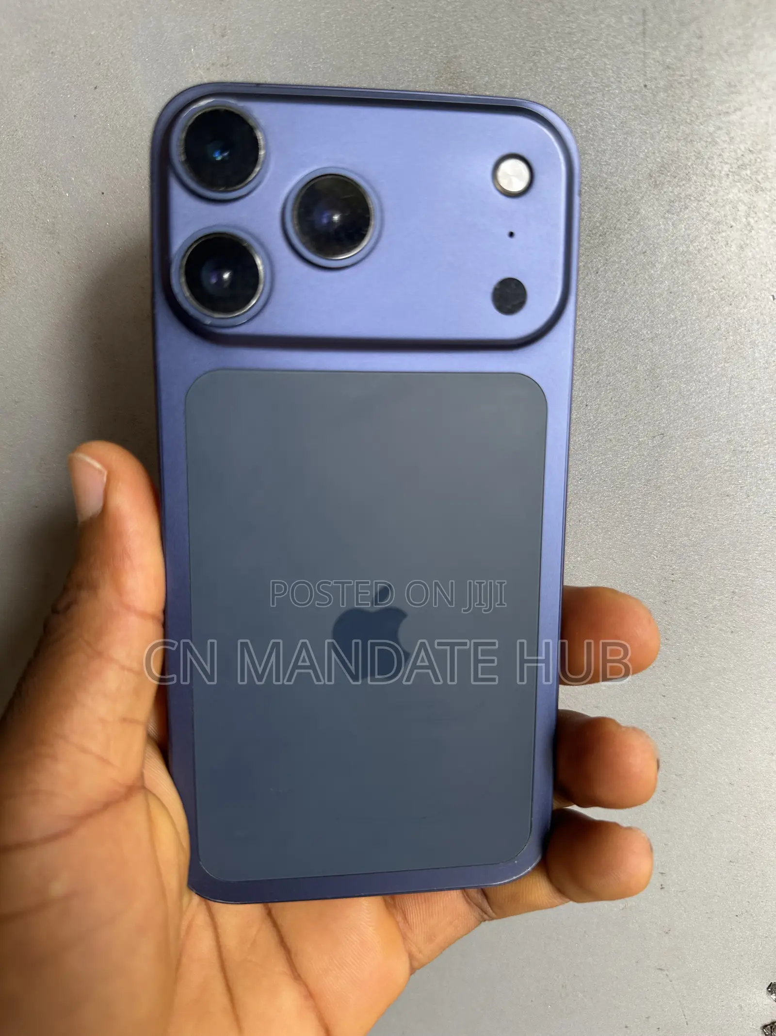 Apple iPhone XR 128 GB Purple