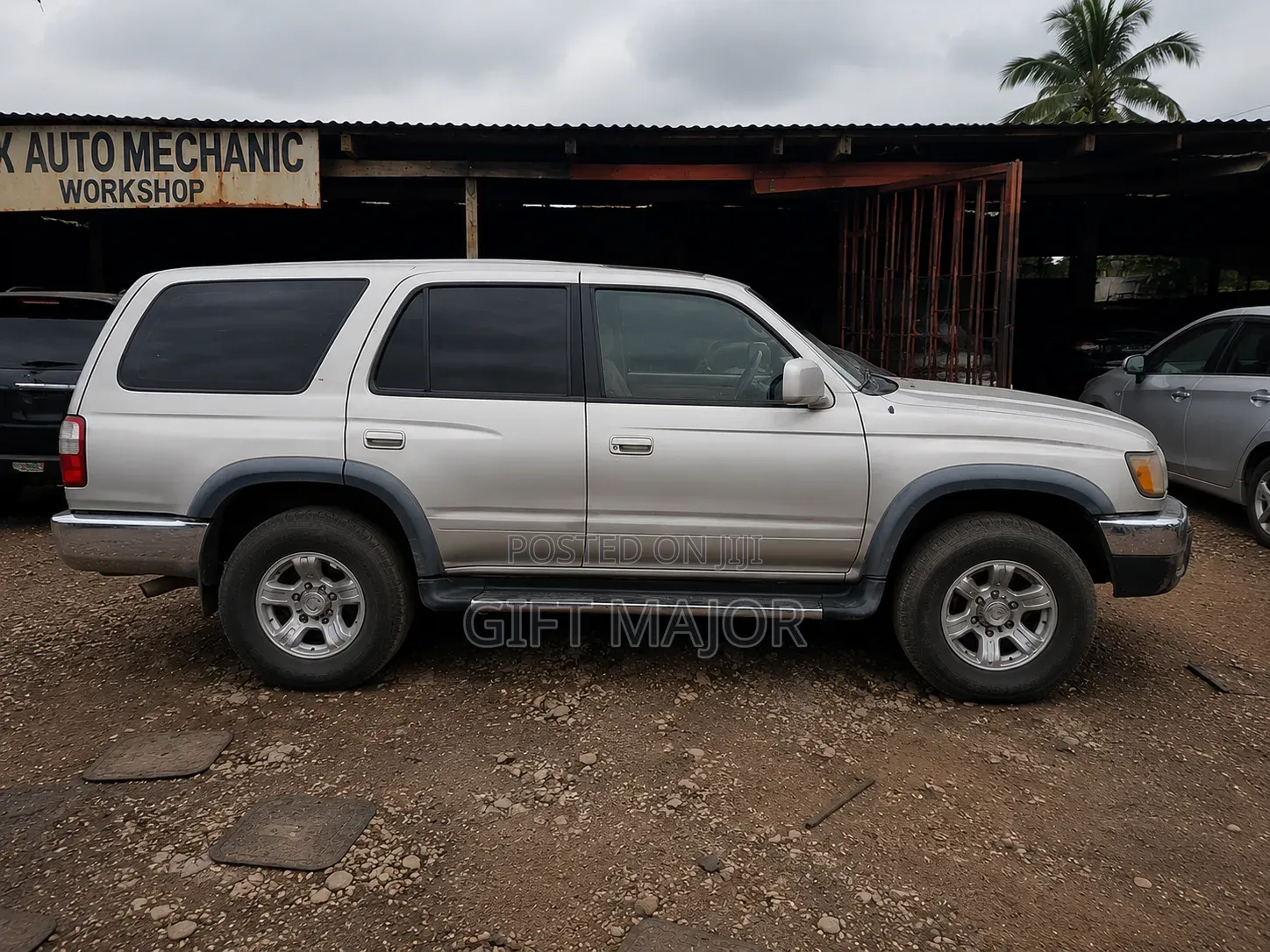 Toyota 4-Runner 2004 Silver