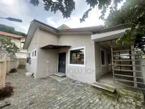 3bdrm Bungalow in Wuse 2 for rent