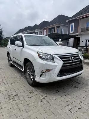 Lexus GX 460 Luxury 2016 White